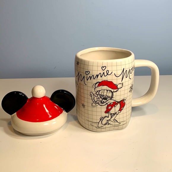 Minnie Mouse Christmas Sketchbook Mug With Topper by DISNEY NEW - Picture 5 of 6